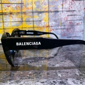 Balenciaga!